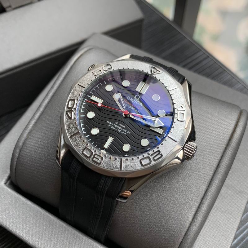 Omega 42mm 090517